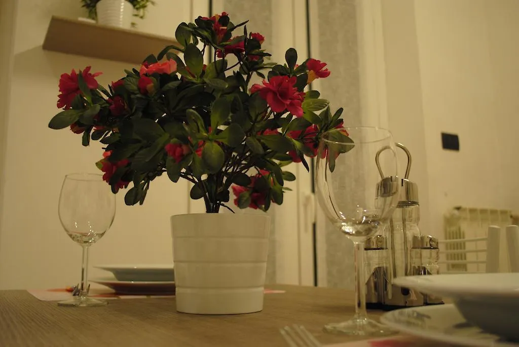 Florence Concierge - Faenza Apartment